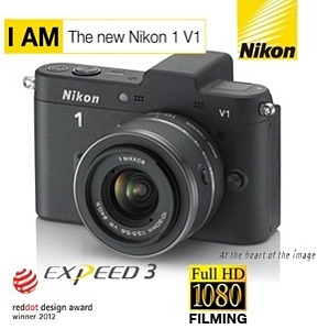 Nikon 1 V1 Systemkamera mit 10-30mm Objektiv