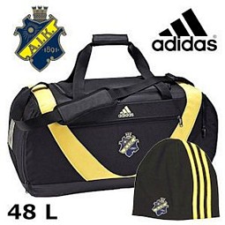Adidas Sporttasche mit Adidas-Mütze