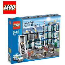 Lego City 7498 Polizeistation
