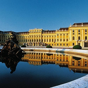 Ebay-WOW: Gutschein für 2 Übernachtungen in einem von 3 Ramada-Hotels in Wien für 2 Personen für jeweils 99,00 Euro