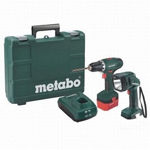 Metabo Akkuschrauber BS12 NiCd inkl.1 Akku 1,7Ah und Akku-Handlampe im praktischen Koffer