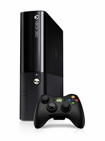 Xbox360 Slim 250GB + Tomb Raider + Halo 4
