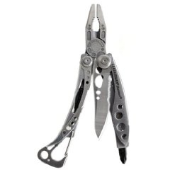 Leatherman Skeletool mit Nylonholste (830956)
