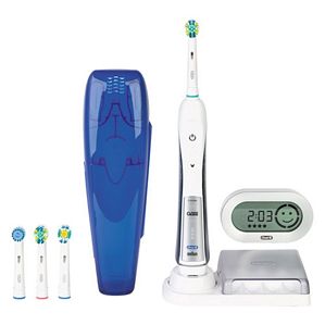 Braun Oral-B Elektrische Premium-Zahnbürste Triumph 5500 mit Smart Guide