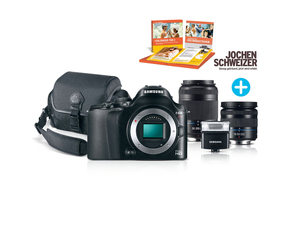 Samsung NX20 Systemkamera mit 18-55 mm + 50-200 mm Objektiven, Tasche und Jochen Schweizer Gutschein im Wert von 159 Euro