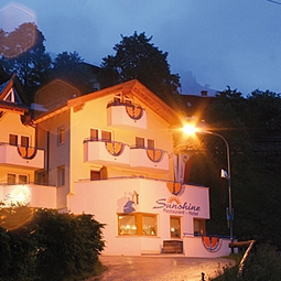 Ebay-WOW: 6 Tage / 5 Nächte für 2 Personen in einem 4-Sterne-Hotel in Kappl / Ischgl für 299,00 Euro