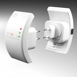 Technaxx 300 WPS Wifi Wireless-N Wlan Repeater